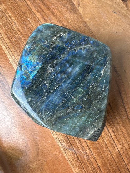 Large blue and yellow flash Labradorite